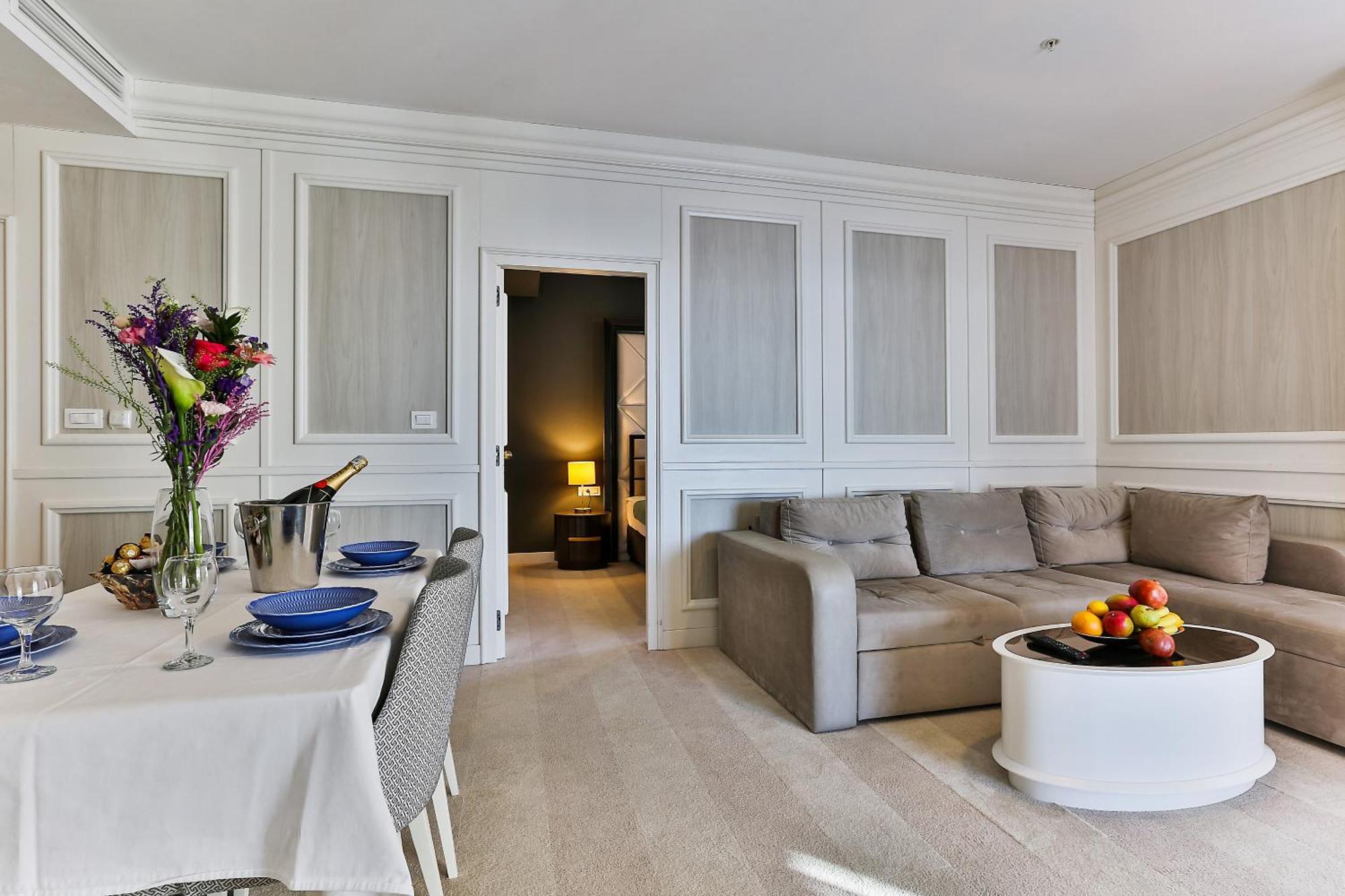Maresia Boutique Suites บุดวา ภายนอก รูปภาพ