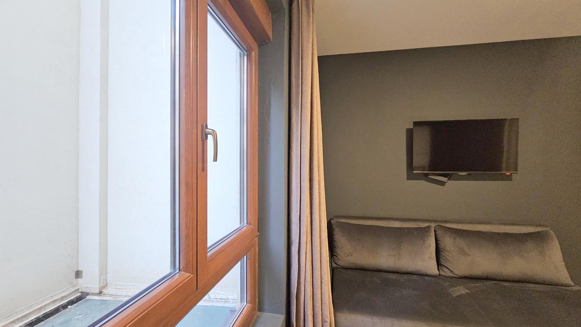 Maresia Boutique Suites บุดวา ภายนอก รูปภาพ