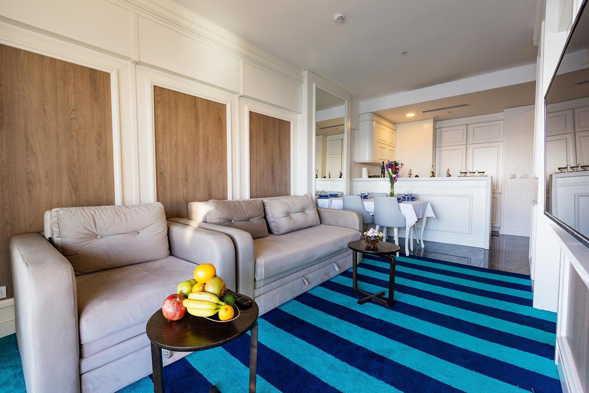 Maresia Boutique Suites บุดวา ภายนอก รูปภาพ